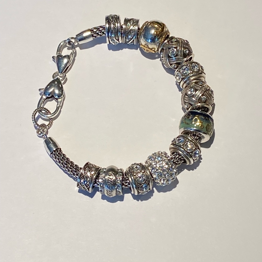 Brighton bracelet with 9 beads and 3 spacers